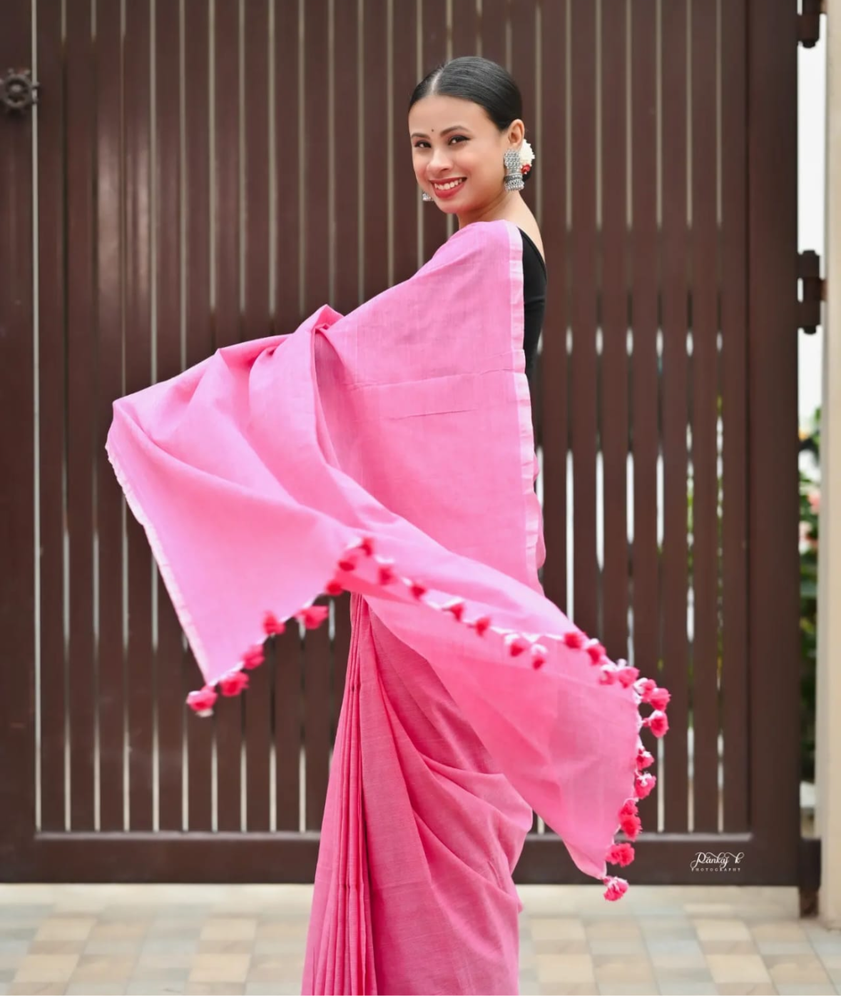 Gulabi saree