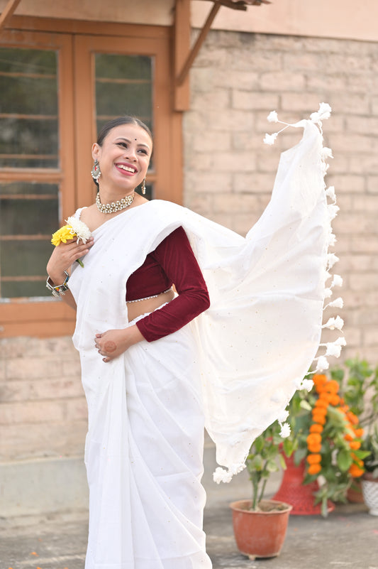 Twinkle white cotton saree